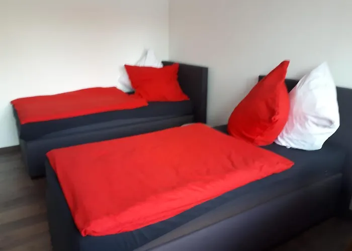 Am Schwimmteich Apartament *